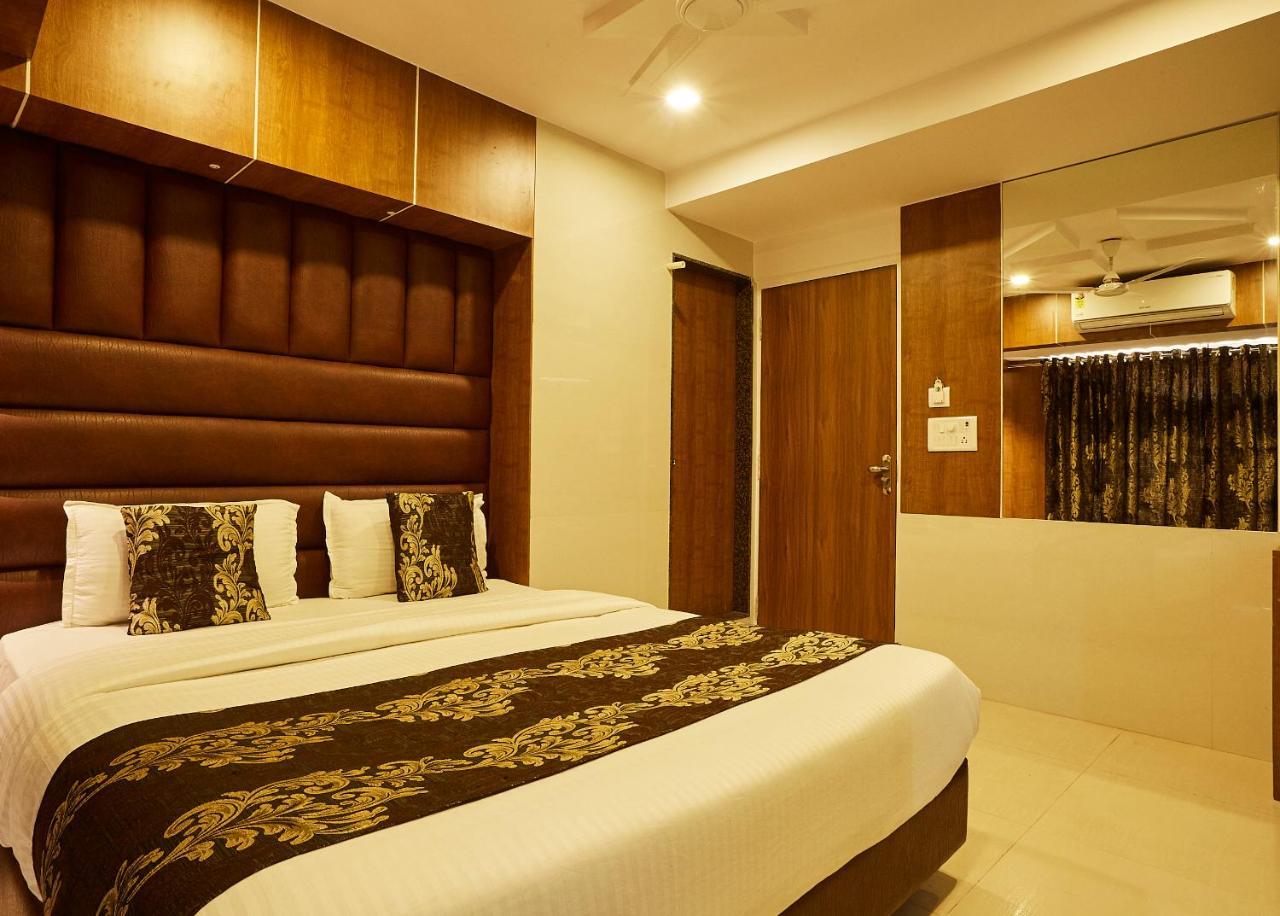 Hotel Alibaba Bombay Exterior foto
